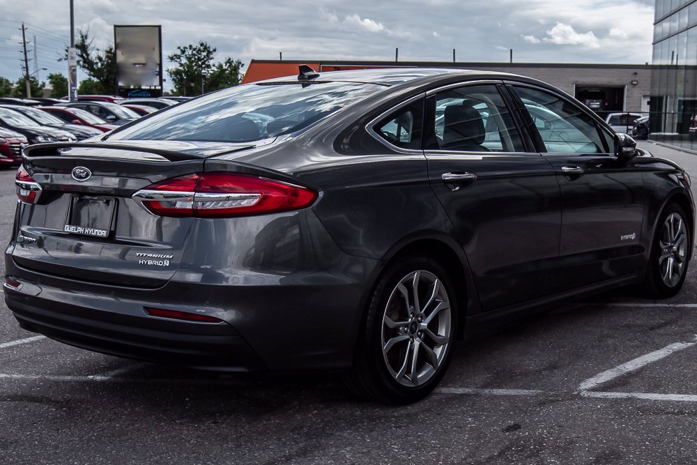 Ford fusion hybrid titanium